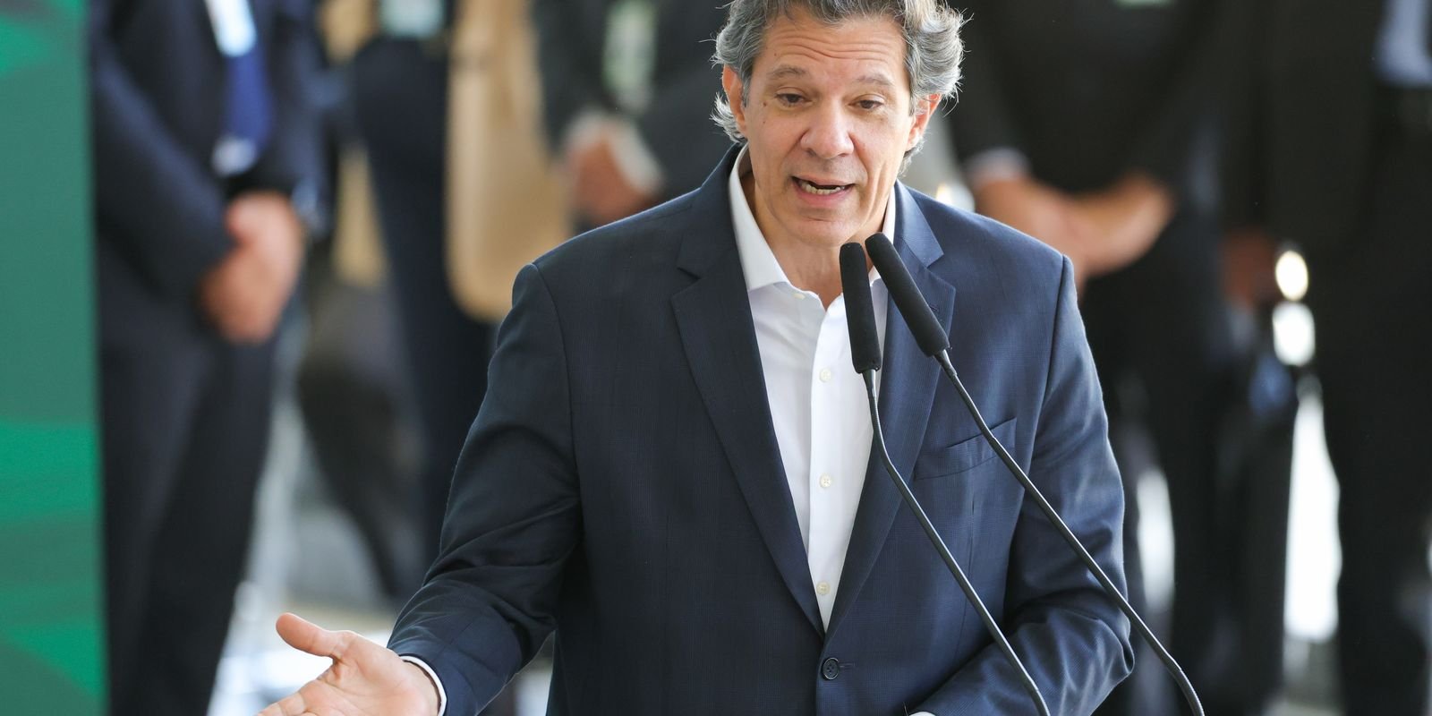 Ministro da Fazenda nega que vá alterar a meta fiscal