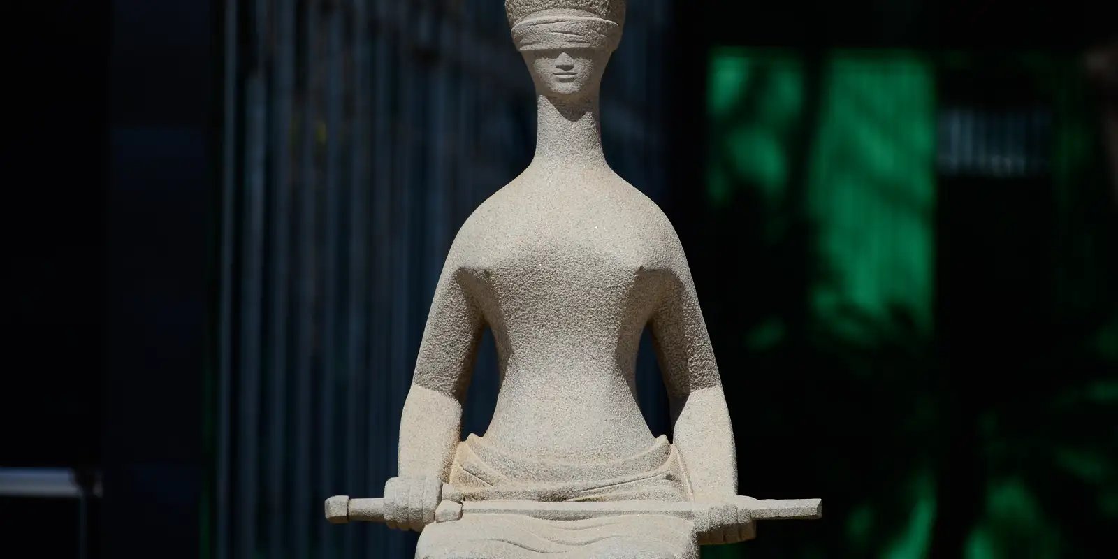 Supersalários no Judiciário crescem 49,3% em 2024, mostra estudo