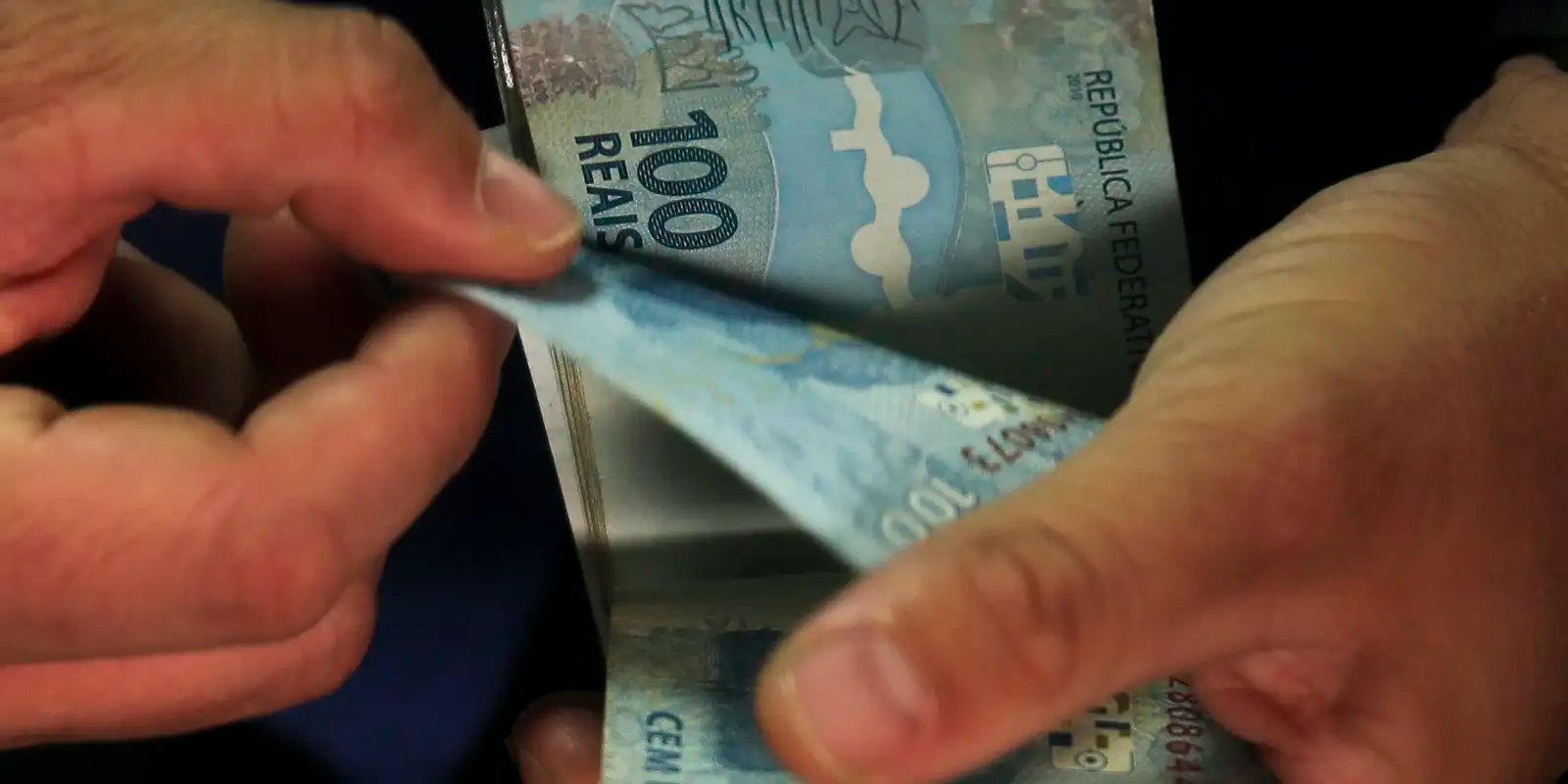 Governo começa a transferir empréstimos antigos para app do consignado