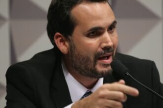 Subsídio de R$ 0,35 ao diesel não será retomado, diz ministro