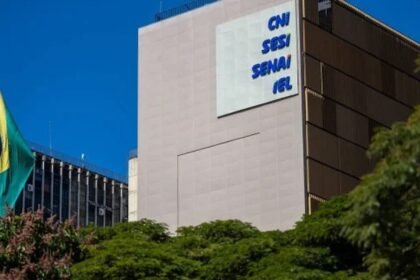 Indústria brasileira repudia taxação dos Estados Unidos sobre o Brasil