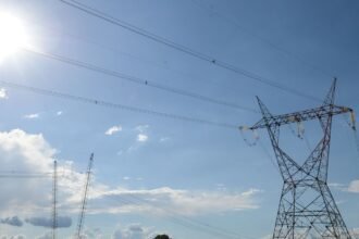 Aneel sorteia mais quatro lotes de transmissão de energia