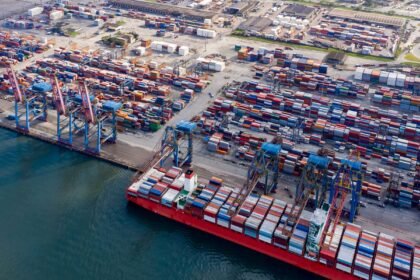 Brasil chama tarifa dos EUA de "injusta" em nova reunião