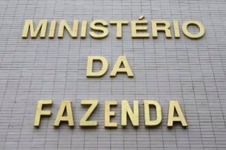 Com precatórios, previsão de déficit primário soma R$ 52 bilhões