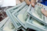 Dólar sobe e fecha perto de R$ 5,15 com aversão a risco