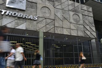 Petrobras fecha acordo para comprar gás dos EUA por mais de 20 anos