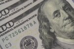 Dólar cai a R$ 5,08 e atinge menor valor em um mês