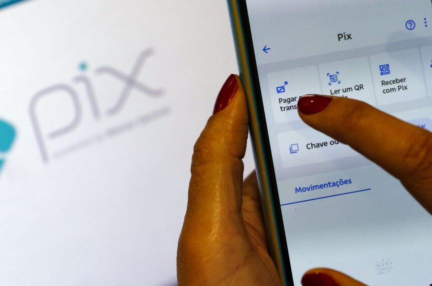Pix terá novas regras para fraudes, cobrança híbrida e contas-salário