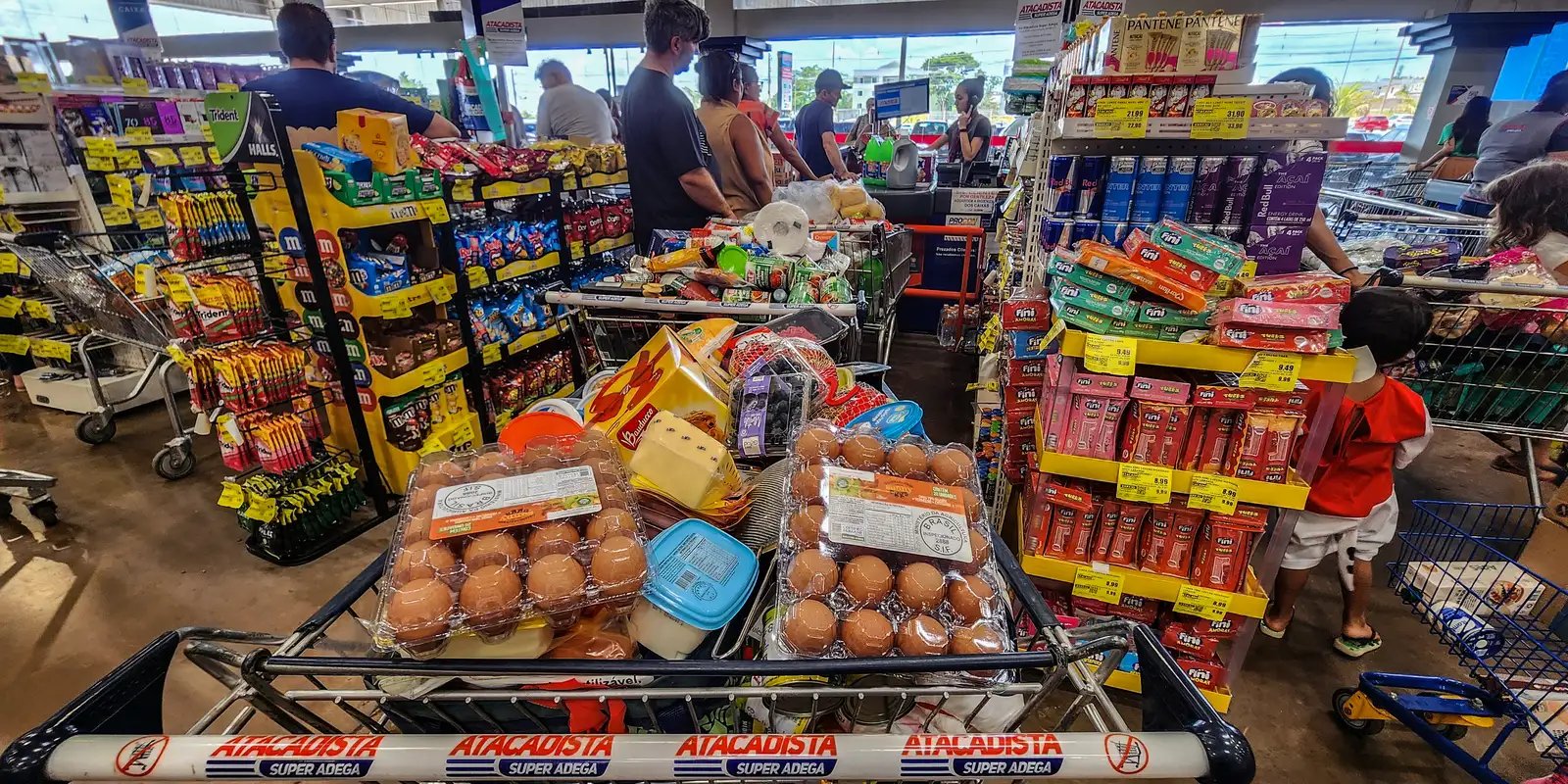 Consumo nos lares acumula alta de 2,70% até setembro, diz Abras