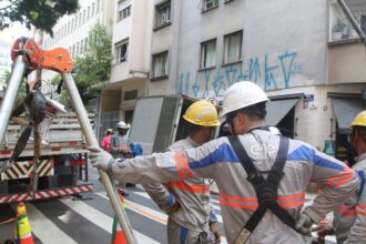 Procon paulistano multa Enel por falhas no fornecimento de energia